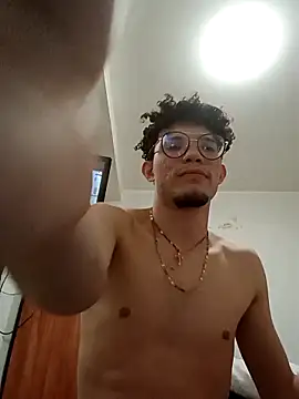 nenetwink online show from 03-15-26, 05:47