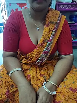 Snapshot of sweety000111 chatting on 03-16-26, 04:53 sweety000111 online show from 03-16-26, 04:53