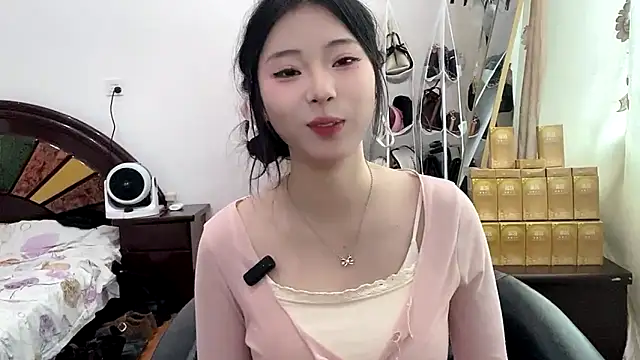 yiyibaby2026 online show from 03-27-26, 03:04