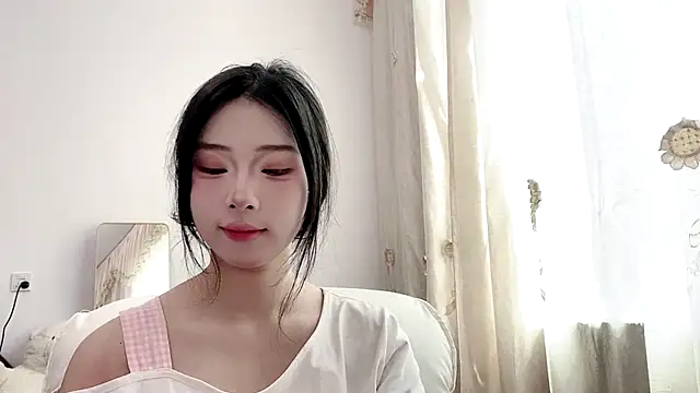 yiyibaby2026 online show from 05-07-26, 02:38
