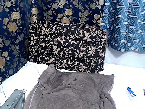  taeyong online show from 04-21-26, 10:44