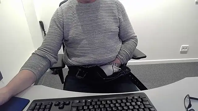 Buggemann online show from 04-14-26, 02:49