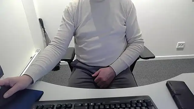 Buggemann online show from 03-24-26, 04:23