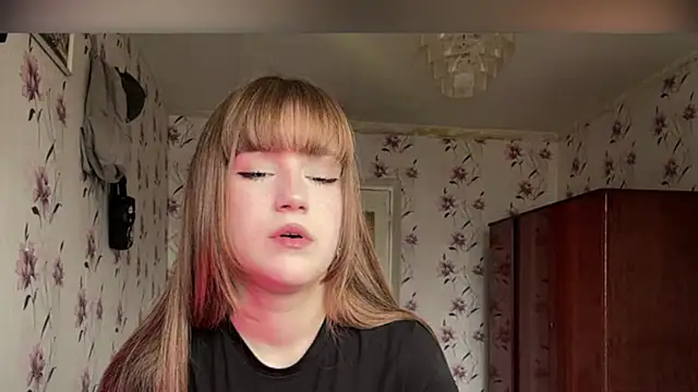 AnnaWasp online show from 04-09-26, 05:31