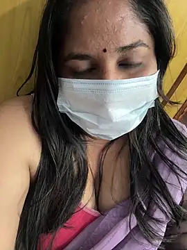 Hot Girl Aishwariya online show from 03-20-26, 06:47