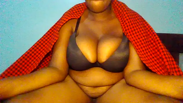 Milky Titts online show from 05-25-26, 05:40
