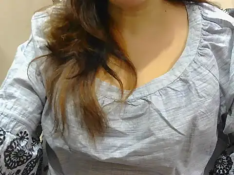 spicy Zara online show from 04-09-26, 04:13