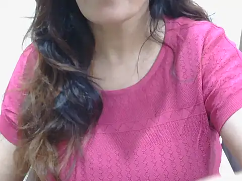 spicy Zara online show from 06-14-26, 03:35
