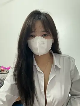 VyVy18 online show from 05-01-26, 03:39