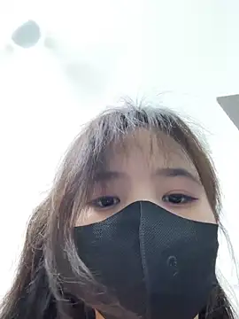 VyVy18 online show from 05-06-26, 02:54