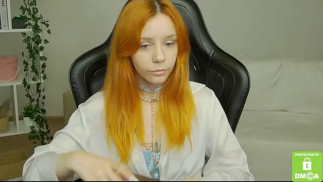 Rachel lips online show from 06-13-26, 08:01