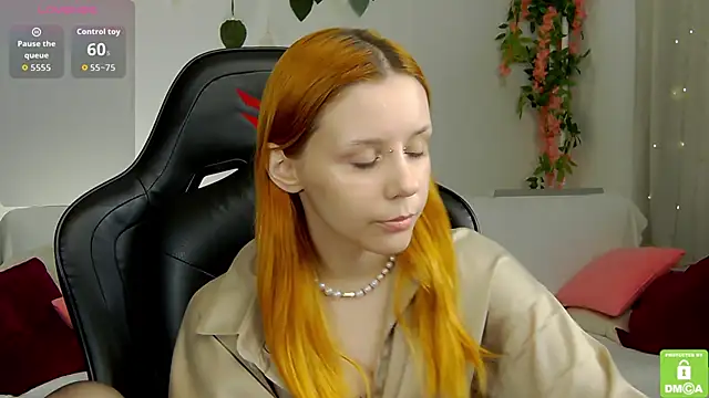 Rachel lips online show from 05-10-26, 09:02
