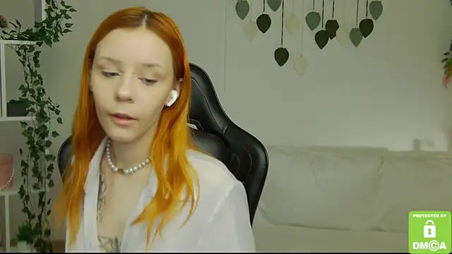 Rachel lips online show from 06-12-26, 08:12