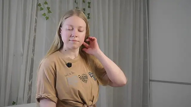 LashandaDevoto online show from 03-27-26, 11:33