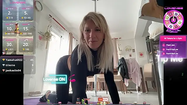 AtomBlondy online show from 03-25-26, 01:21