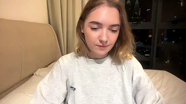 RoxyWet online show from 05-19-26, 02:13