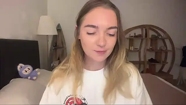 RoxyWet online show from 06-11-26, 12:46