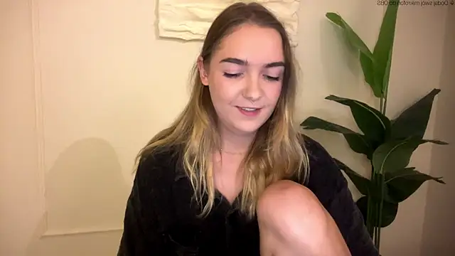 RoxyWet online show from 05-31-26, 12:22