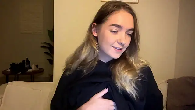 RoxyWet online show from 06-09-26, 11:44