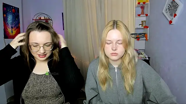 trixy melison online show from 04-11-26, 09:13