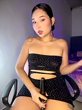 Snapshot of iamkyliewest chatting on 03-23-26, 05:51 iamkyliewest online show from 03-23-26, 05:51