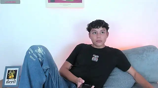 chico medusa online show from 04-22-26, 08:04