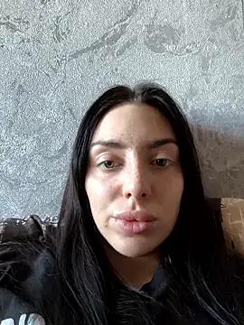 MishellKins online show from 03-29-26, 01:02