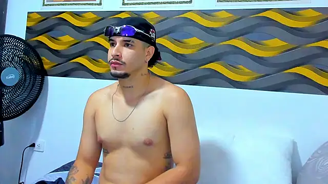 Leon Hotx online show from 03-27-26, 06:42