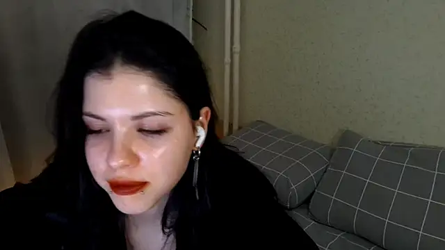 MiaTemptress online show from 04-05-26, 02:24