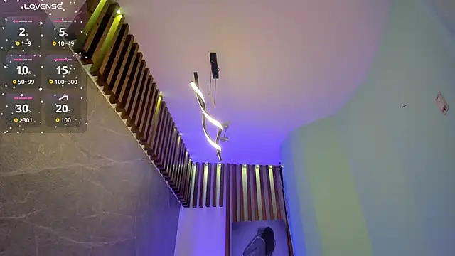 AlanahStewart online show from 03-25-26, 08:52