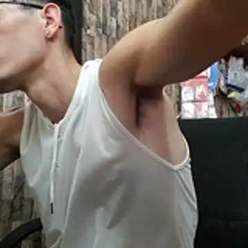 Snapshot of jhosuamoore chatting on 05-10-26, 02:19 jhosuamoore online show from 05-10-26, 02:19