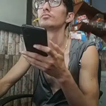 jhosuamoore online show from 07-18-26, 01:20