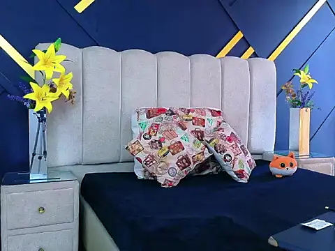 NikiEvanz online show from 04-08-26, 07:59