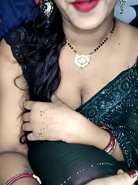 Hot lady234 online show from 05-17-26, 04:45