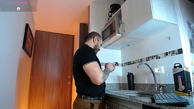 Axel Dominus online show from 04-09-26, 03:08