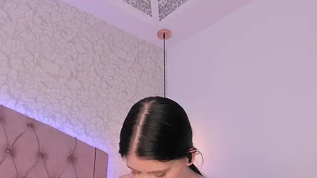 Snapshot of saraa_joness_ chatting on 06-27-26, 07:09 saraa joness online show from 06-27-26, 07:09