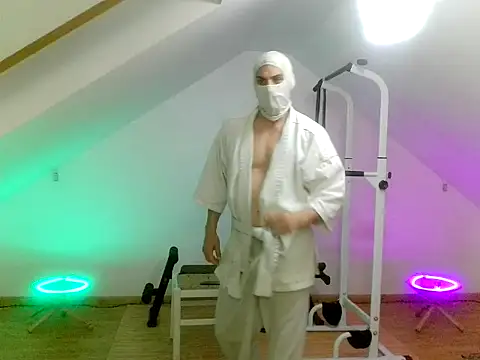NinjaLaser online show from 05-01-26, 07:41