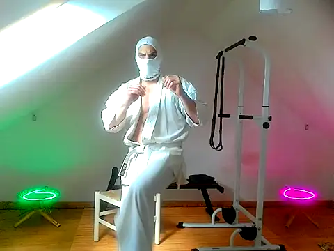 NinjaLaser online show from 04-19-26, 12:17