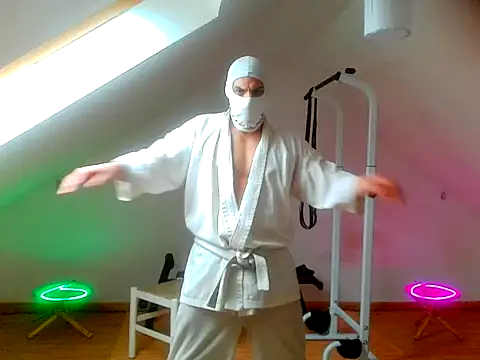 NinjaLaser online show from 04-15-26, 11:27