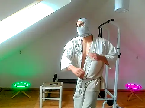 NinjaLaser online show from 05-13-26, 11:39