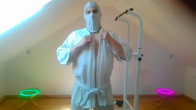 NinjaLaser online show from 03-24-26, 12:16