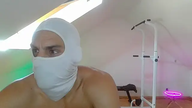 NinjaLaser online show from 06-24-26, 11:53