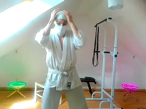 NinjaLaser online show from 04-12-26, 11:24