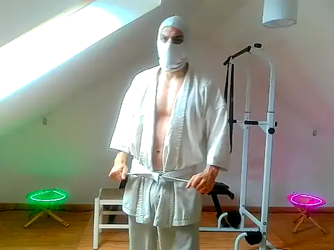 NinjaLaser online show from 05-12-26, 11:27