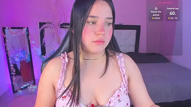 Julieth Caandy online show from 07-01-26, 12:05