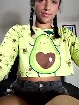 KattyBerryX online show from 05-07-26, 12:04