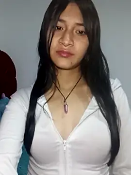 KarolaMendez online show from 05-14-26, 11:46