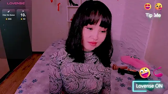 Akiko Yun online show from 04-23-26, 11:38