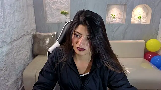 Lia queen tx online show from 06-30-26, 07:58