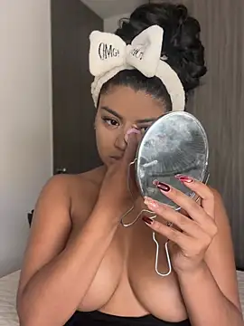 karlymonroe online show from 03-18-26, 10:10